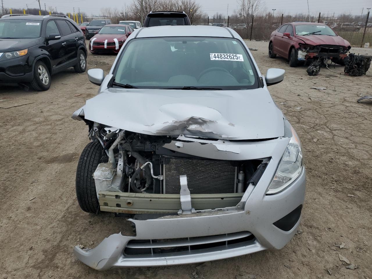 2019 Nissan Versa VIN 3N1CN7AP6KL872761 Copart auction photo, front end / mechanical damage thumbnail 5