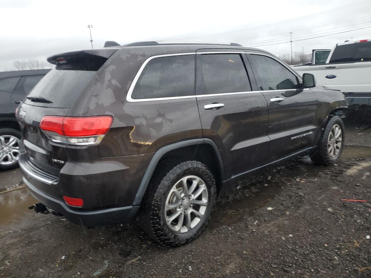 2016 Jeep Grand Cherokee VIN 1C4RJFBG2GC495974 Copart auction photo, front end damage thumbnail 3