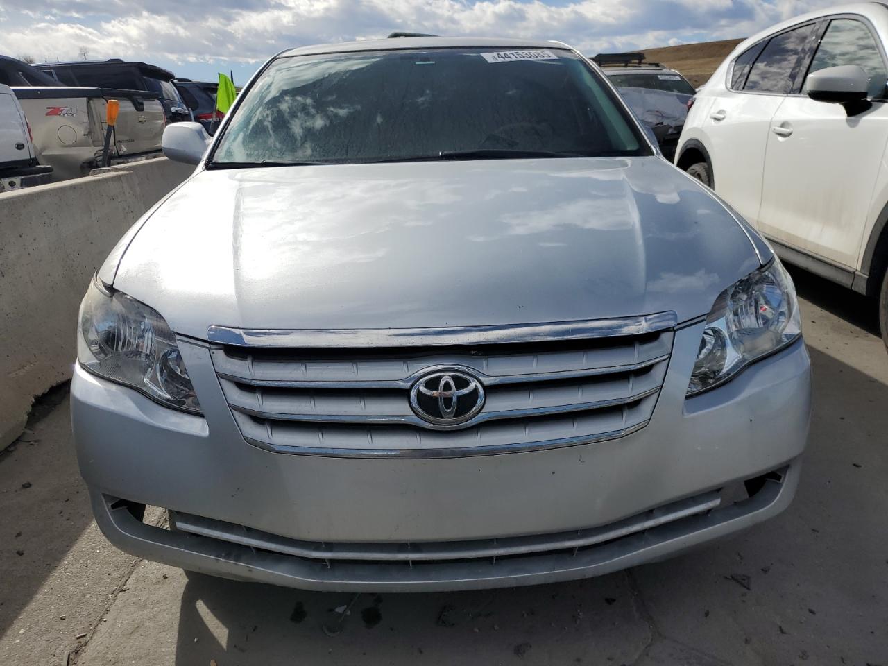 2006 Toyota Avalon VIN 4T1BK36BX6U107938 Copart auction photo, side / minor dent/scratches damage thumbnail 5