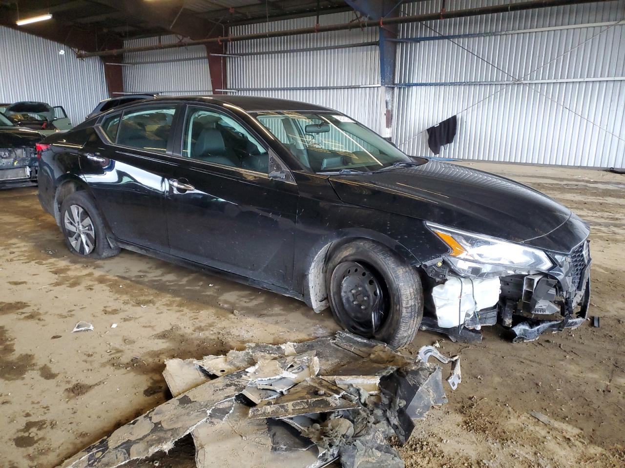 2019 Nissan Altima VIN 1N4BL4BV1KC175834 Copart auction photo, all over damage thumbnail 4