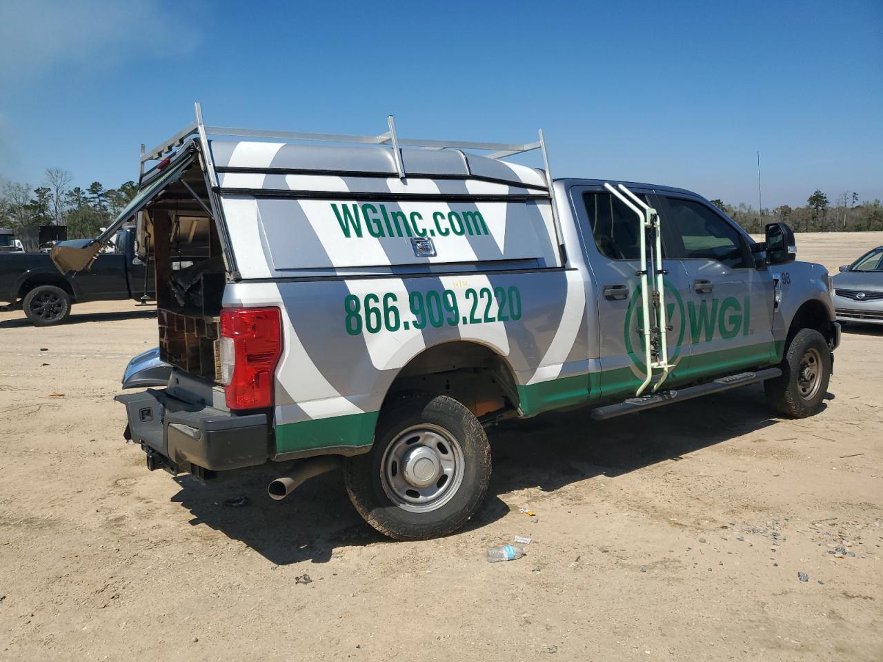 2020 Ford F250 VIN 1FT7W2B64LEC31193 Copart auction photo, rear end / side damage thumbnail 3