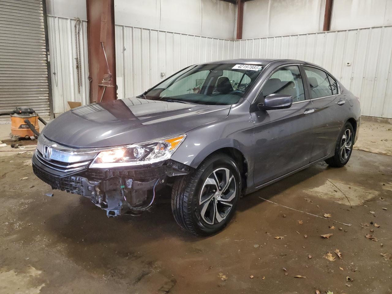 2017 Honda Accord VIN 1HGCR2F36HA147771