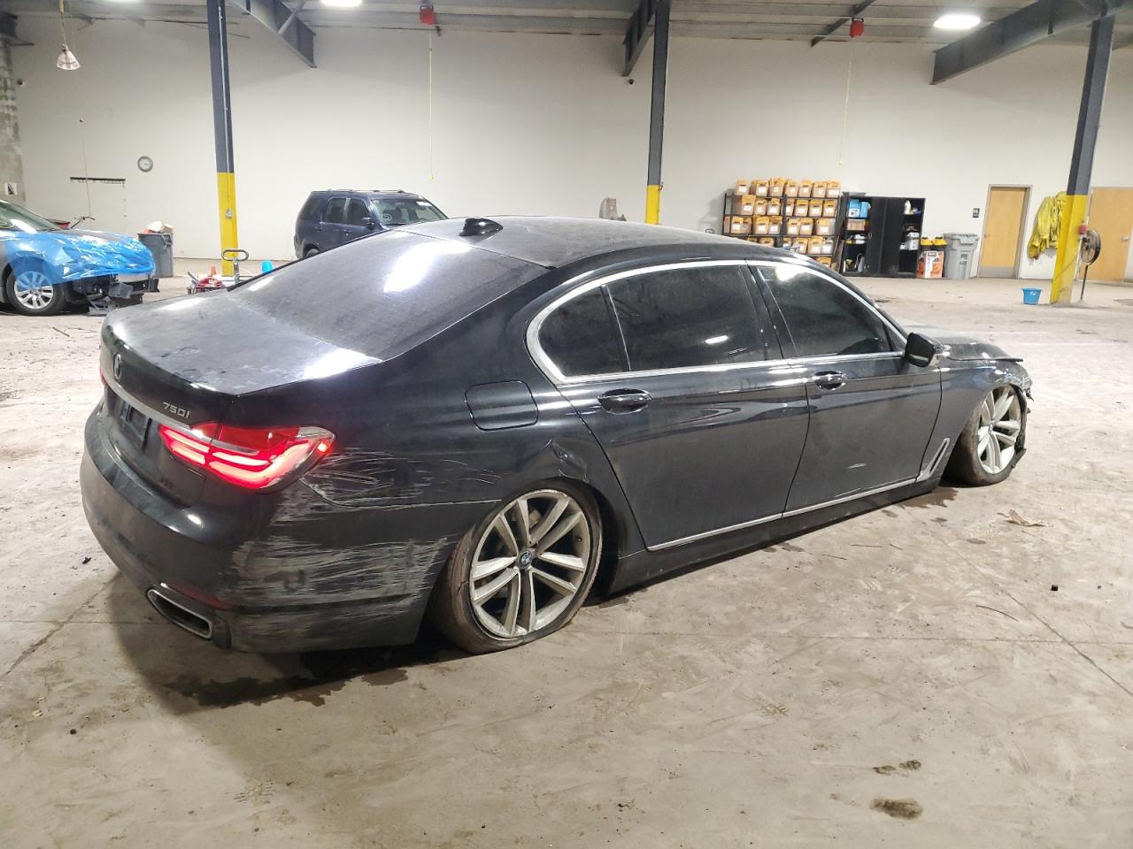 2016 BMW 7er VIN WBA7F2C5XGG416457 Copart auction photo, all over damage thumbnail 3