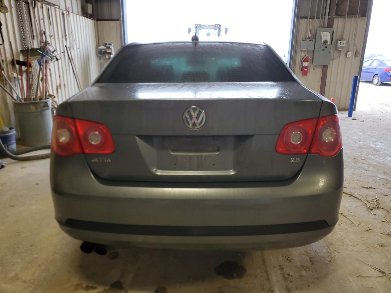 2006 Volkswagen Jetta VIN 3VWSF81K06M828770 Copart auction photo, front end / minor dent/scratches damage thumbnail 6