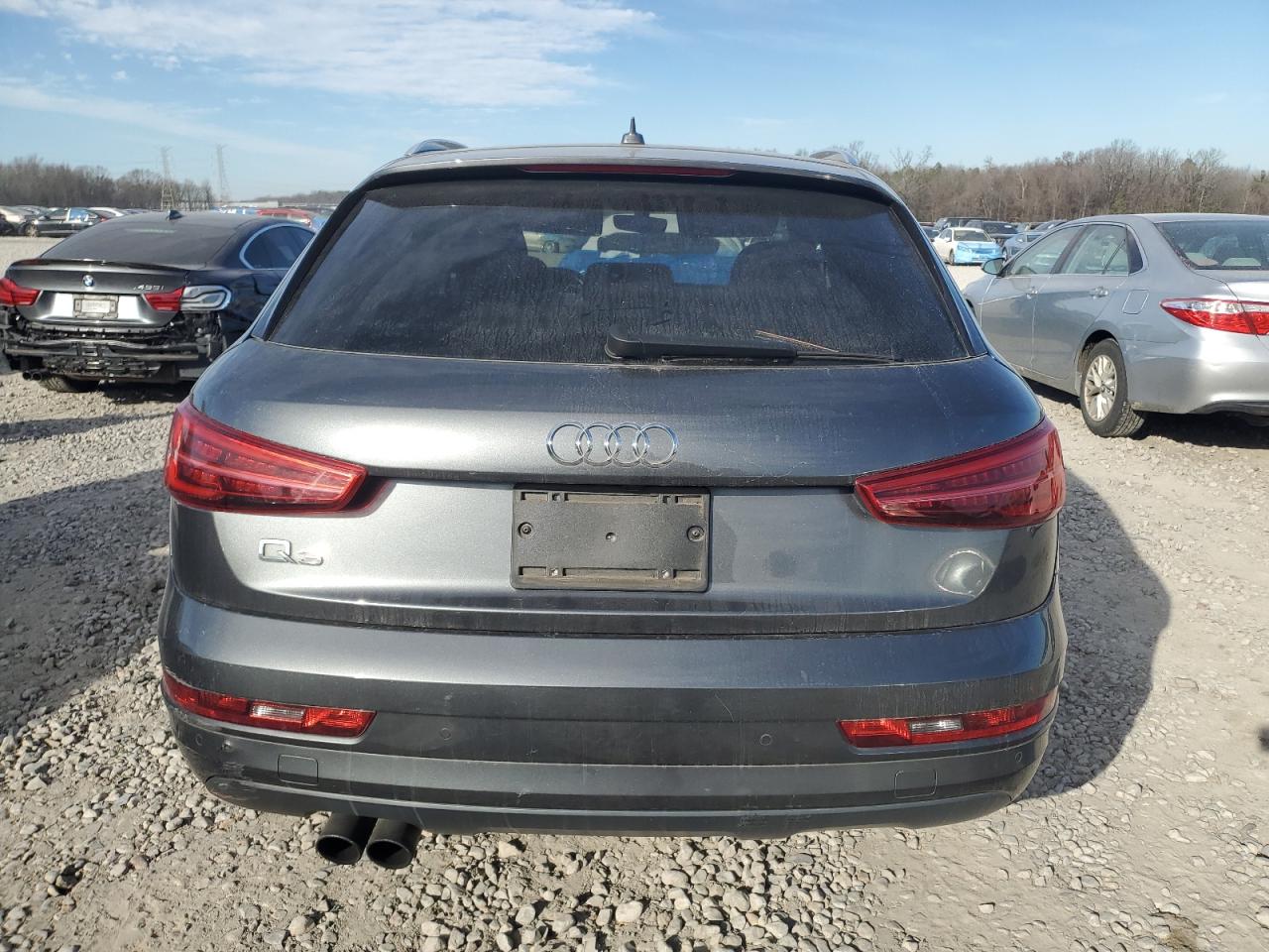 2018 Audi Q3 VIN WA1BCCFS1JR000879 Copart auction photo, vandalism damage thumbnail 6