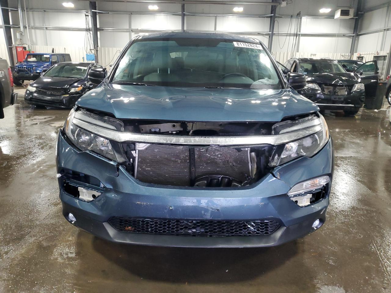 2018 Honda Pilot VIN 5FNYF6H1XJB047041 Copart auction photo, front end damage thumbnail 5