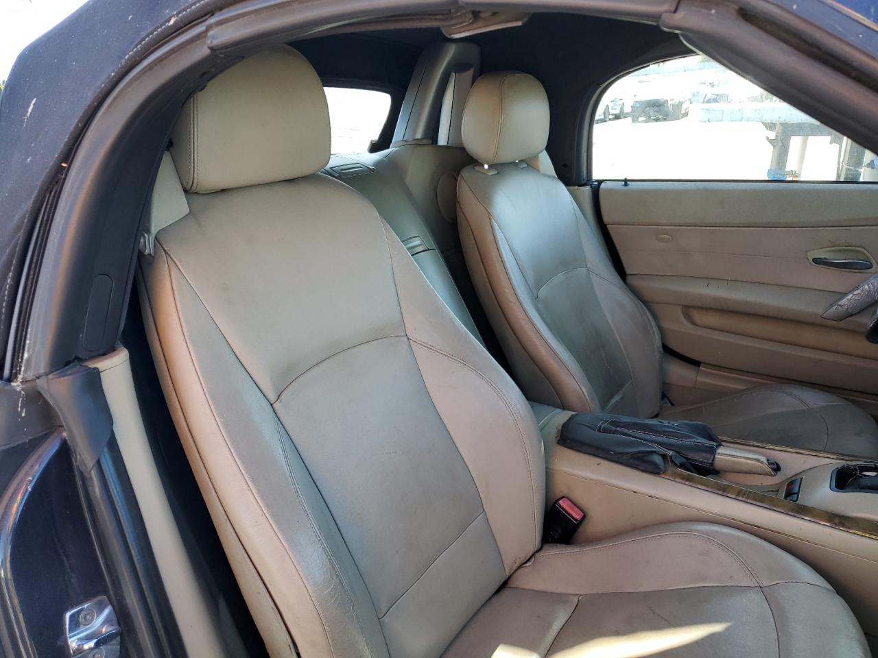 2006 BMW Z4 VIN 4USBU33506LW69781 Copart auction photo, rear end / minor dent/scratches damage thumbnail 10
