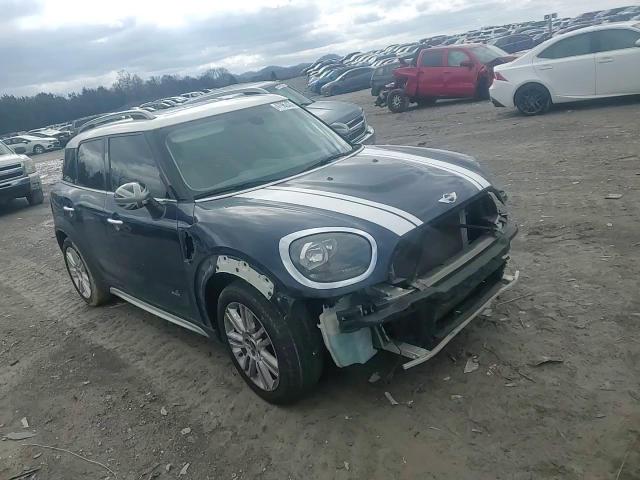 2017 MINI Cooper VIN WMZYV5C38H3B75553 Copart auction photo, front end / minor dent/scratches damage thumbnail 11