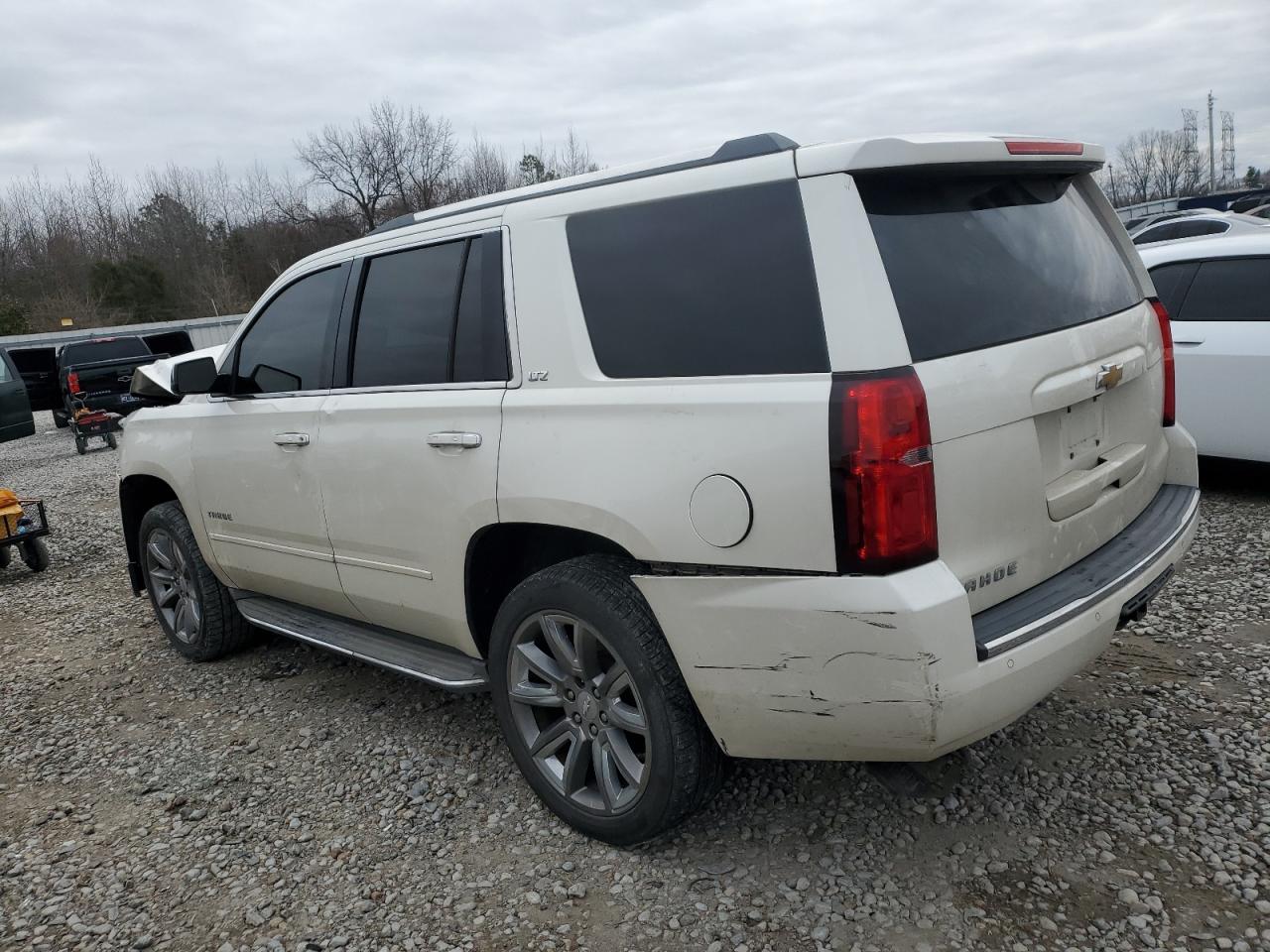 2015 Chevrolet Tahoe VIN 1GNSCCKC5FR275738 Copart auction photo, front end damage thumbnail 2