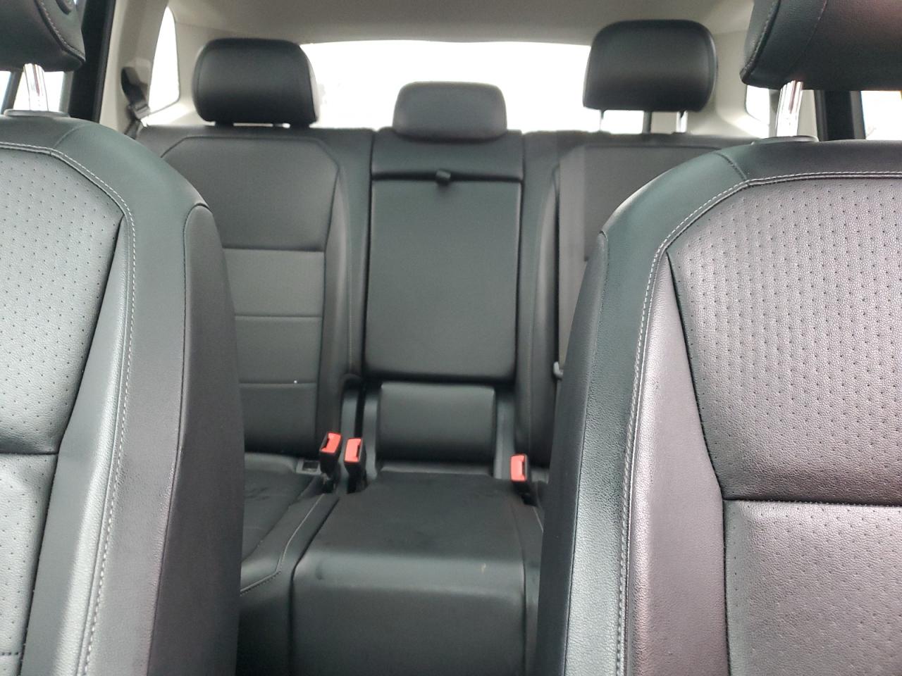 2018 Volkswagen Tiguan VIN 3VV2B7AX7JM025386 Copart auction photo, side damage thumbnail 10