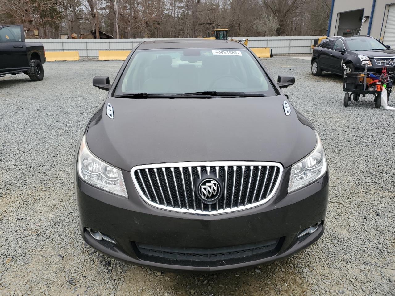2013 Buick LaCrosse VIN 1G4GC5G35DF261982 Copart auction photo, rear end damage thumbnail 5