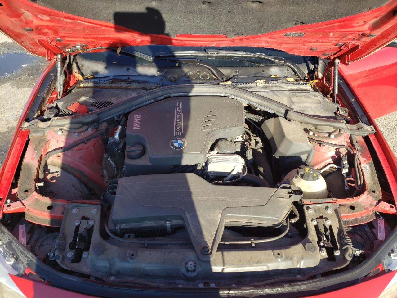 2015 BMW 3er VIN WBA3A5G51FNS91819 Copart auction photo, all over damage thumbnail 11