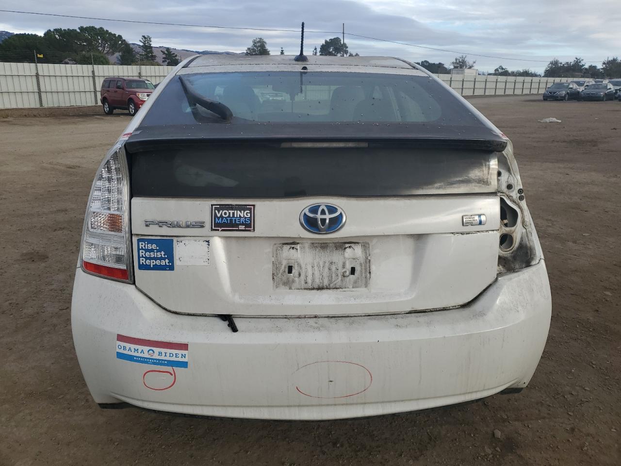 2011 Toyota Prius VIN JTDKN3DU2B0256412 Copart auction photo, front end damage thumbnail 6