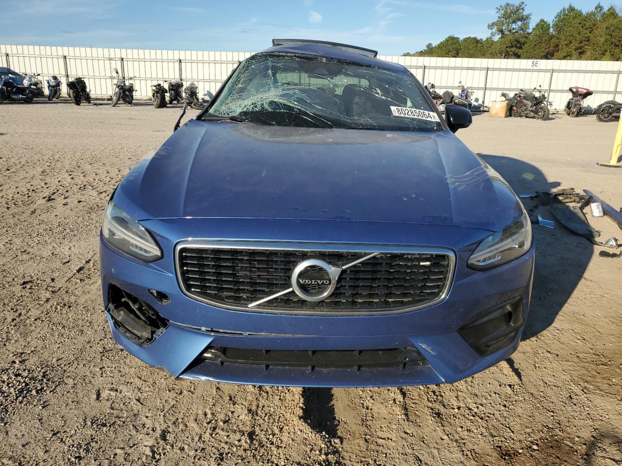 2020 Volvo S90 VIN LVYA22MT2LP157001 Copart auction photo, all over damage thumbnail 5