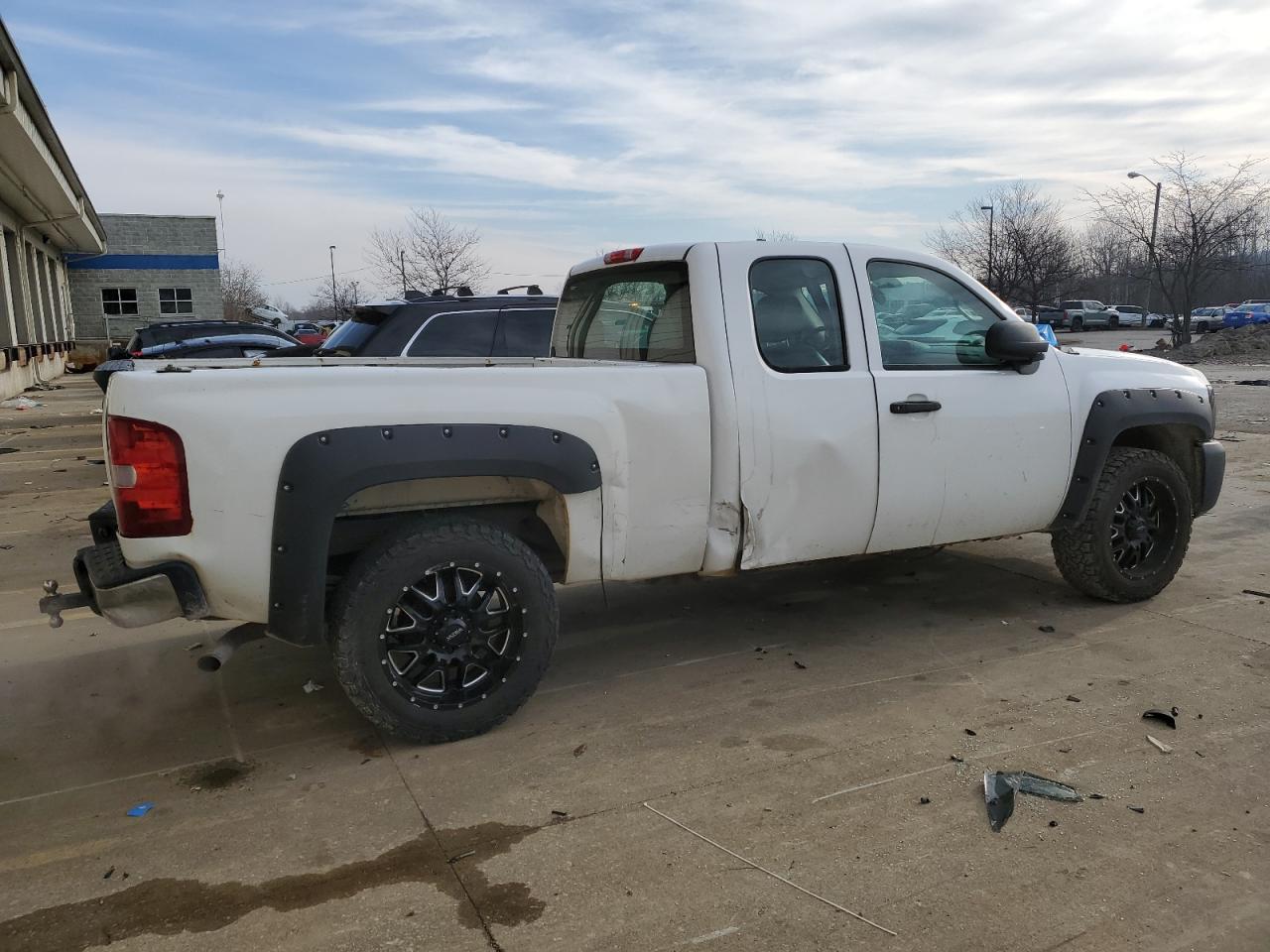2009 Chevrolet Silverado VIN 1GCEK19CX9Z262331 Copart auction photo, side damage thumbnail 3