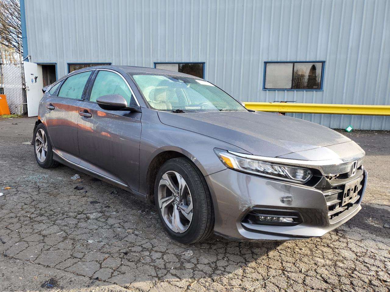 2018 Honda Accord VIN 1HGCV2F50JA039665 Copart auction photo, rear end / side damage thumbnail 4