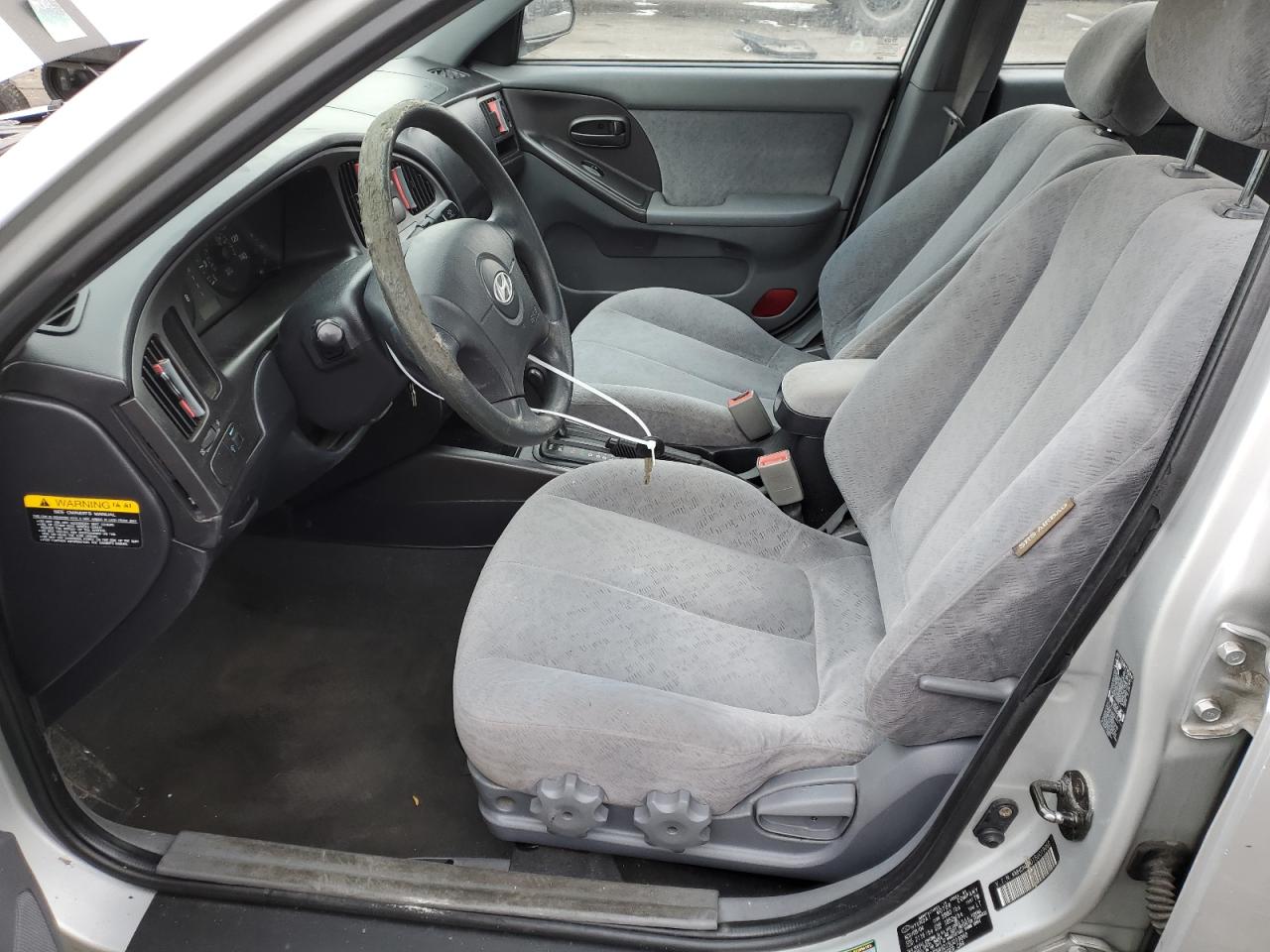 2005 Hyundai Elantra VIN KMHDN46D15U019060 Copart auction photo, all over / hail damage thumbnail 7