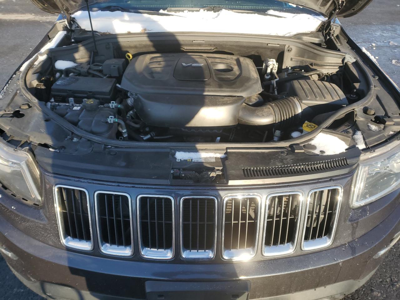 2016 Jeep Grand Cherokee VIN 1C4RJFAG4GC439875 Copart auction photo, front end / undercarriage damage thumbnail 12