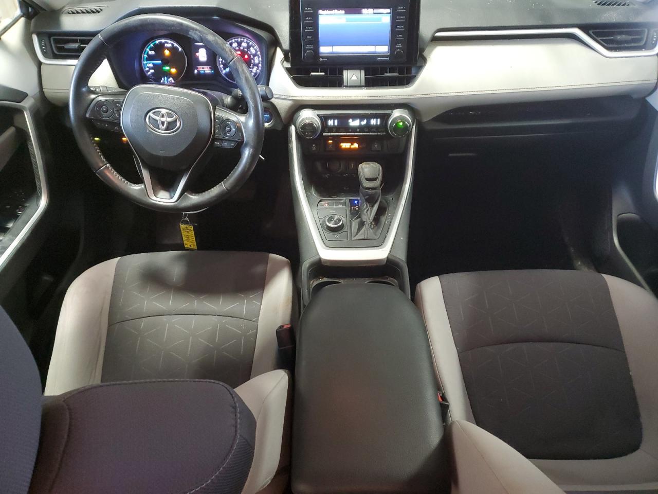 2020 Toyota RAV 4 VIN 2T3RWRFV1LW081121 Copart auction photo, side / minor dent/scratches damage thumbnail 8