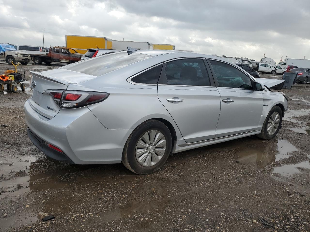 2017 Hyundai Sonata VIN KMHE24L12HA047740 Copart auction photo, front end / minor dent/scratches damage thumbnail 3