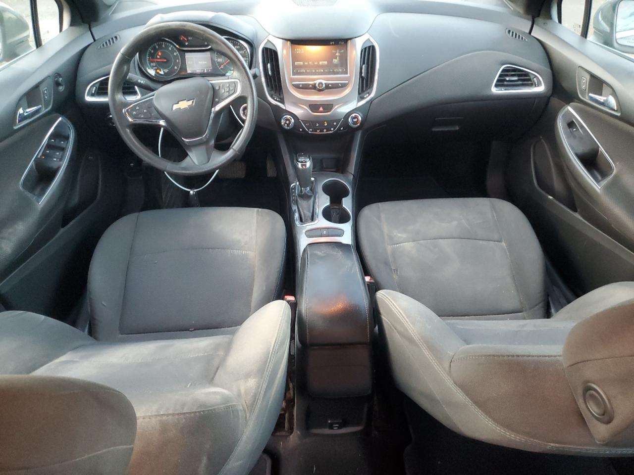 2017 Chevrolet Cruze VIN 1G1BE5SM8H7189192 Copart auction photo, front end / side damage thumbnail 8
