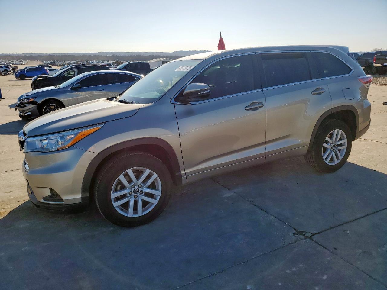 2016 Toyota Highlander VIN 5TDZKRFHXGS179884