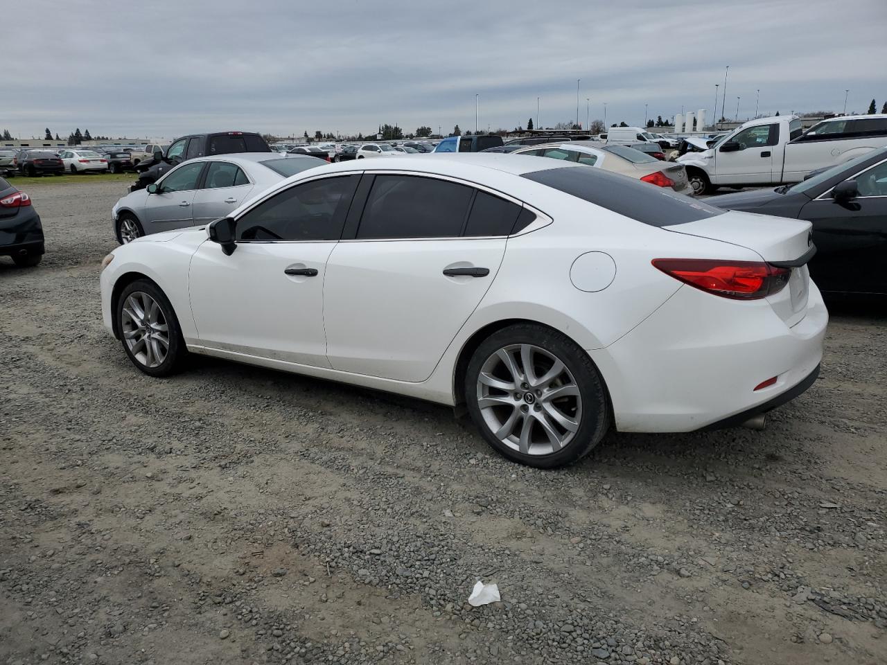 2016 Mazda 6 VIN JM1GJ1V53G1444855 Copart auction photo, minor dent/scratches damage thumbnail 2