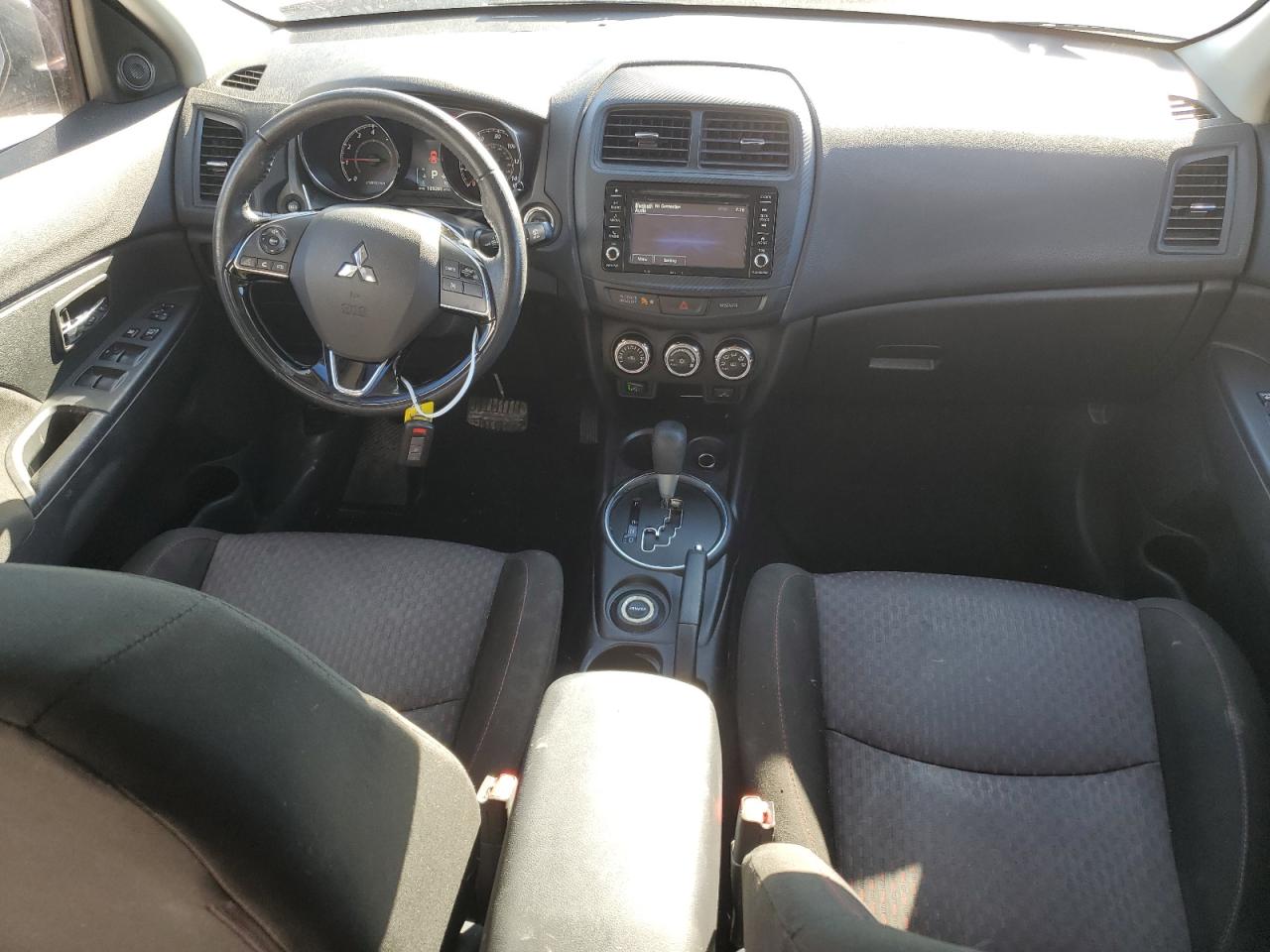 2017 Mitsubishi Outlander VIN JA4AR3AW2HZ018645 Copart auction photo, front end damage thumbnail 8