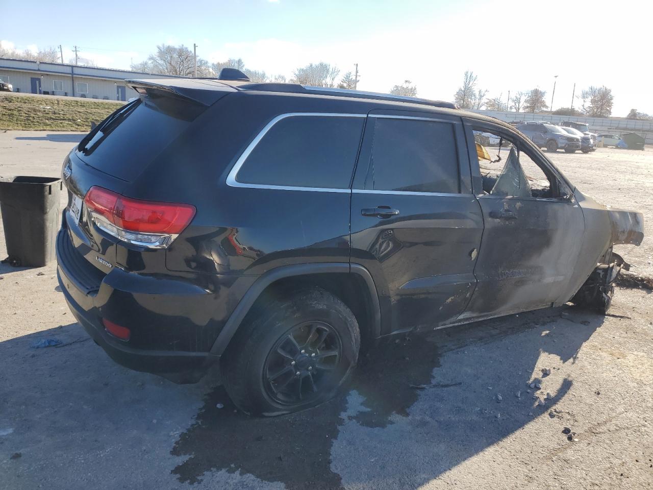 2019 Jeep Grand Cherokee VIN 1C4RJFAG0KC758442 Copart auction photo, burn damage thumbnail 3
