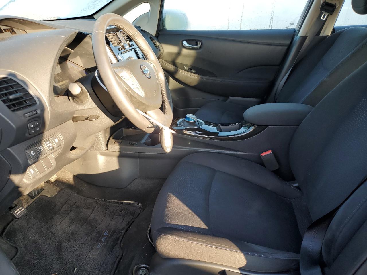 2017 Nissan Leaf VIN 1N4BZ0CP9HC306217 Copart auction photo, all over / side damage thumbnail 7