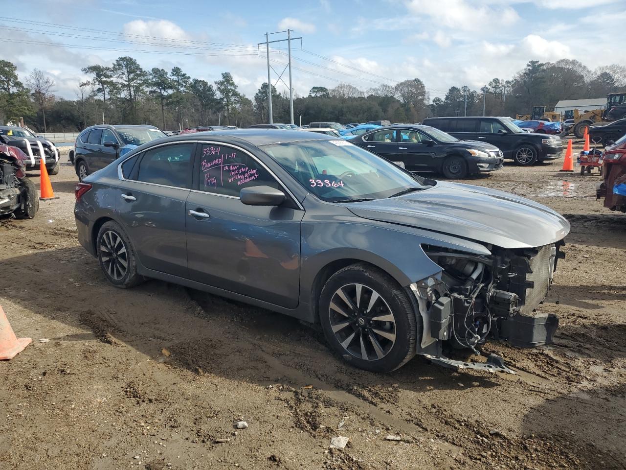 2018 Nissan Altima VIN 1N4AL3AP0JC128186 Copart auction photo, front end damage thumbnail 4