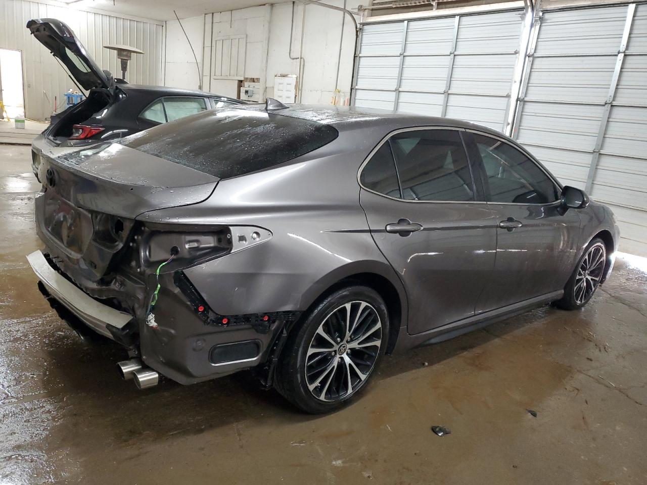 2020 Toyota Camry VIN 4T1G11AK0LU506051 Copart auction photo, rear end damage thumbnail 3