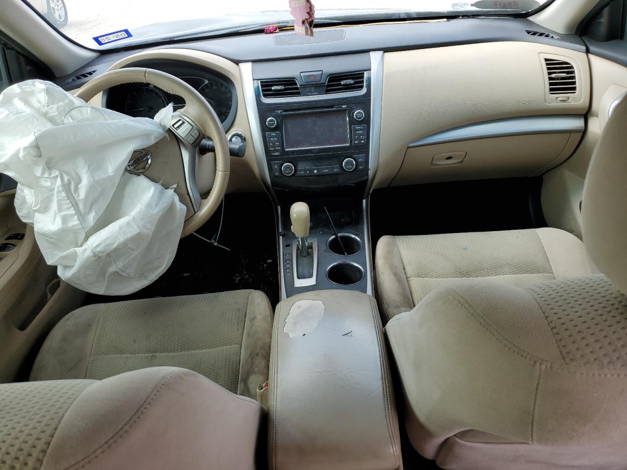 2015 Nissan Altima VIN 1N4AL3APXFC478478 Copart auction photo, biohazard/chemical damage thumbnail 9