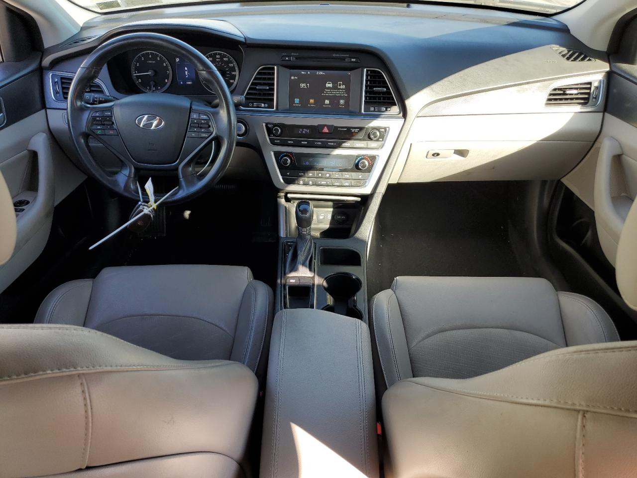 2016 Hyundai Sonata VIN 5NPE34AF3GH288262 Copart auction photo, rear end / front end damage thumbnail 8
