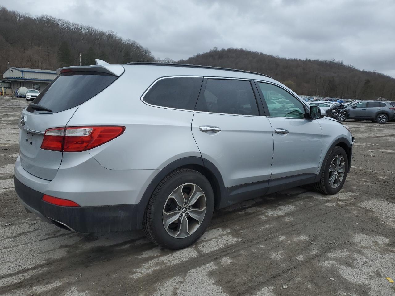2014 Hyundai Santa Fe VIN KM8SM4HF4EU042244 Copart auction photo, front end damage thumbnail 3