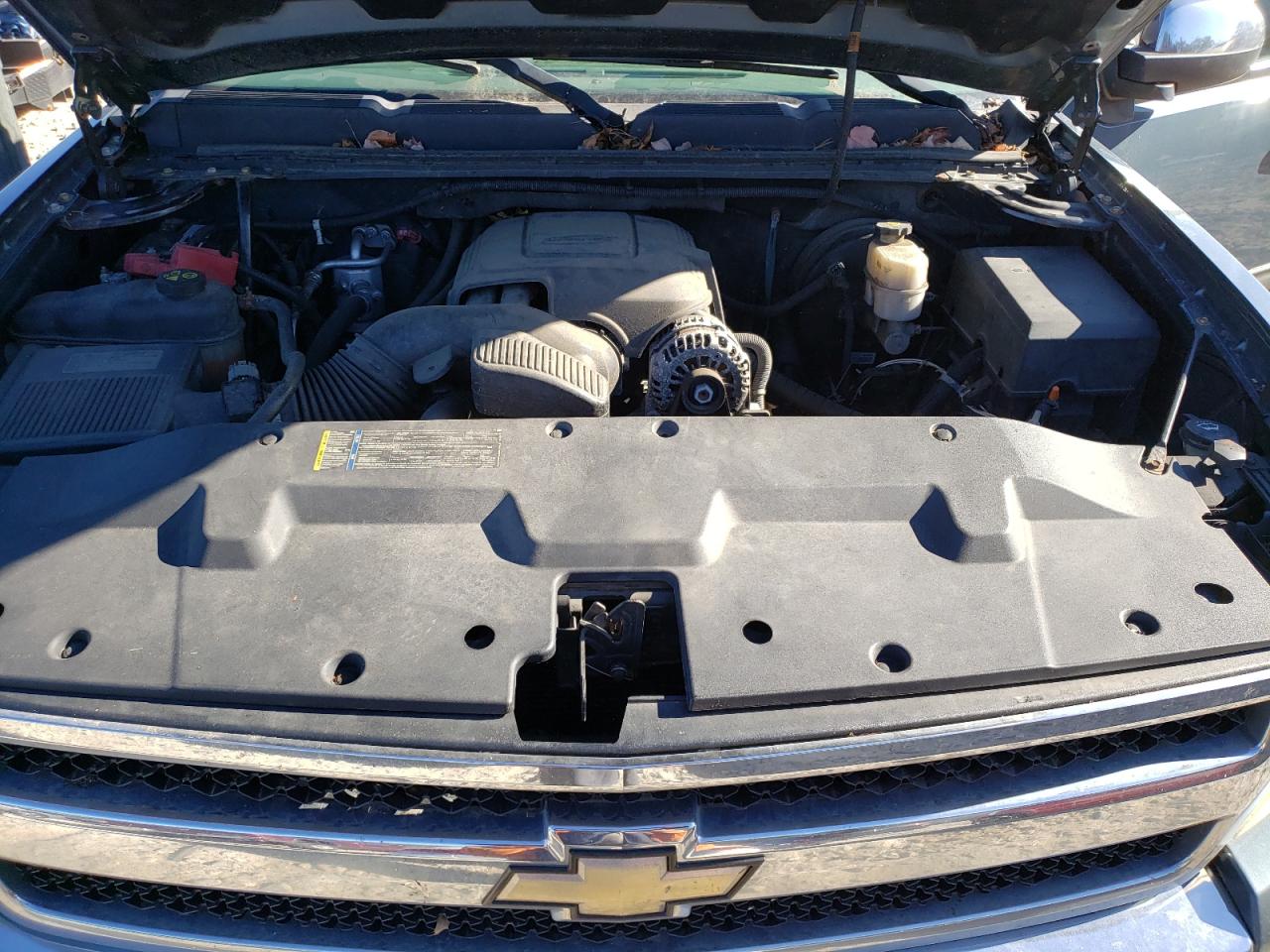 2011 Chevrolet Silverado VIN 1GCRKREA3BZ156989 Copart auction photo, mechanical / minor dent/scratches damage thumbnail 11