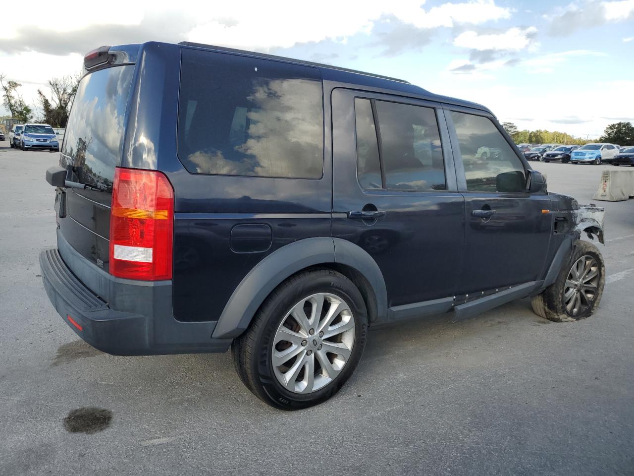2006 Land Rover LR3 VIN SALAD24426A400011 Copart auction photo, burn - engine damage thumbnail 3