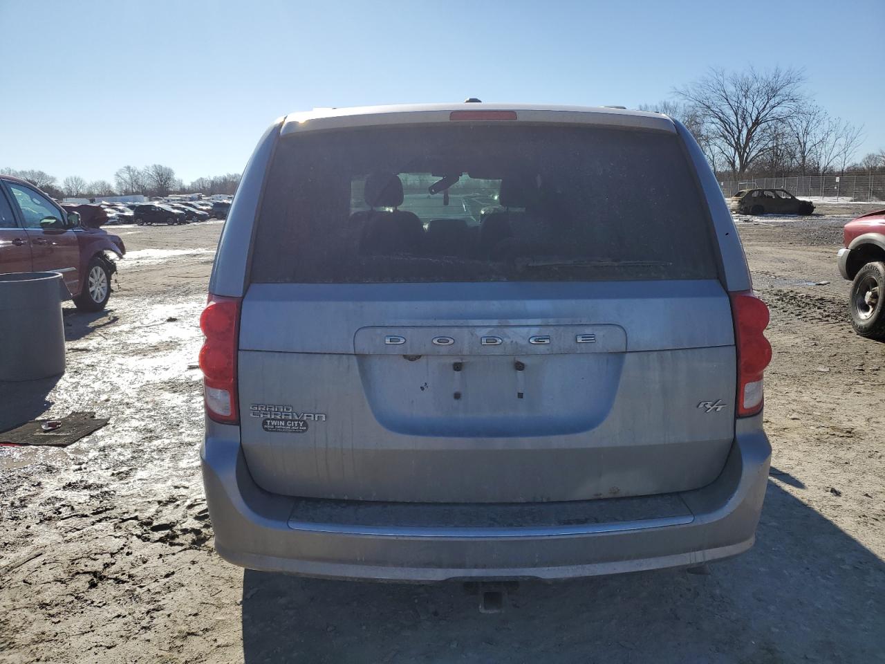 2014 Dodge Caravan VIN 2C4RDGEG2ER467993 Copart auction photo, front end / minor dent/scratches damage thumbnail 6