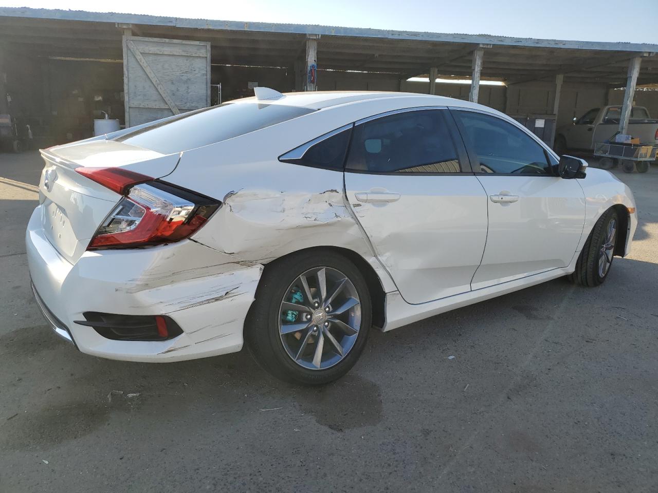 2019 Honda Civic VIN 19XFC1F38KE206668 Copart auction photo, rear end / side damage thumbnail 3