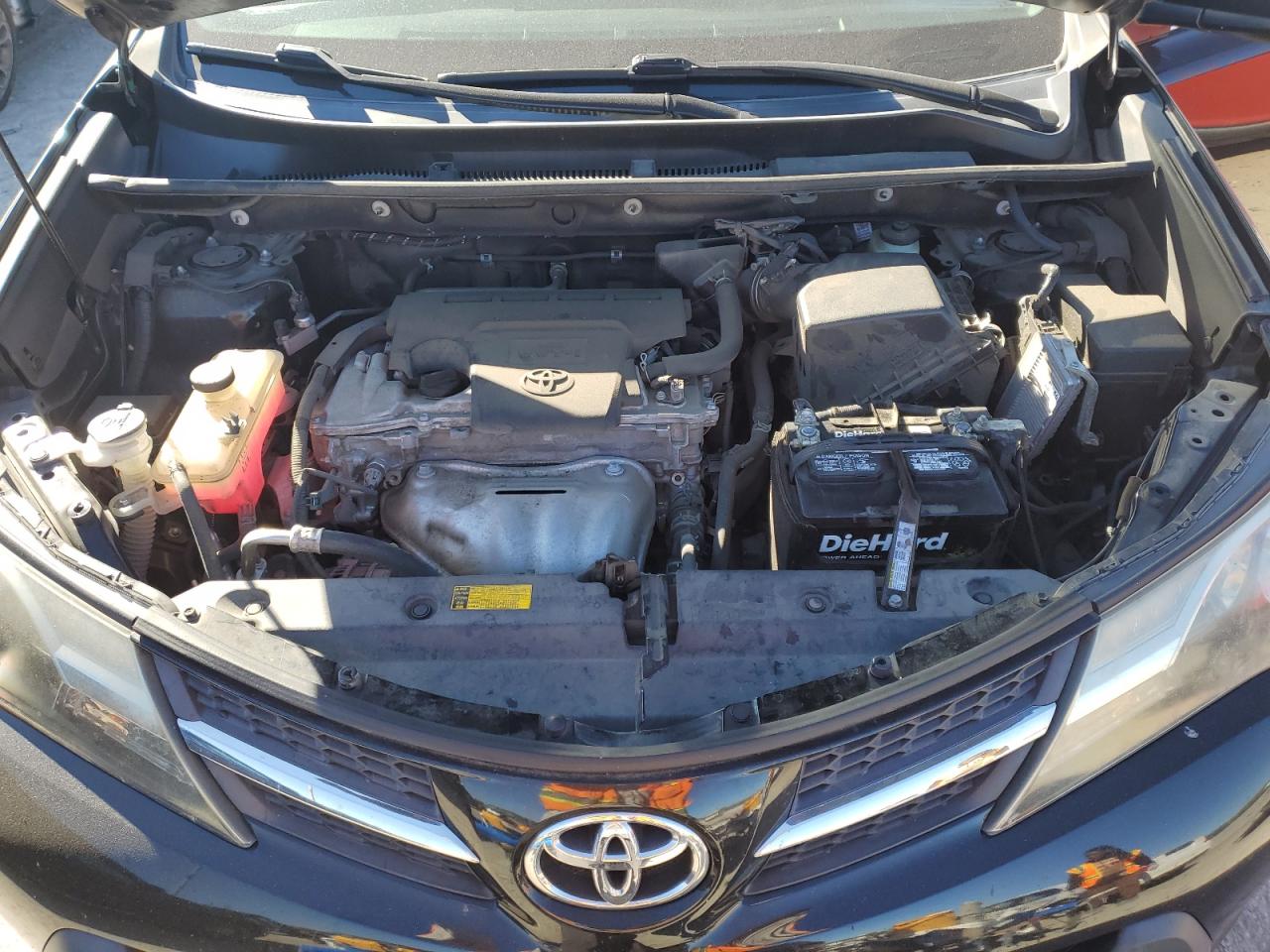 2015 Toyota RAV 4 VIN 2T3YFREV1FW212534 Copart auction photo, rear end / minor dent/scratches damage thumbnail 12