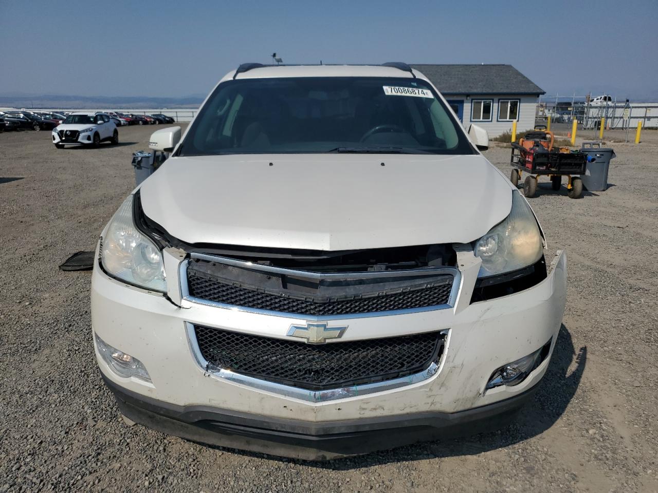 2011 Chevrolet Traverse VIN 1GNKRGED5BJ212352 Copart auction photo, front end / minor dent/scratches damage thumbnail 5
