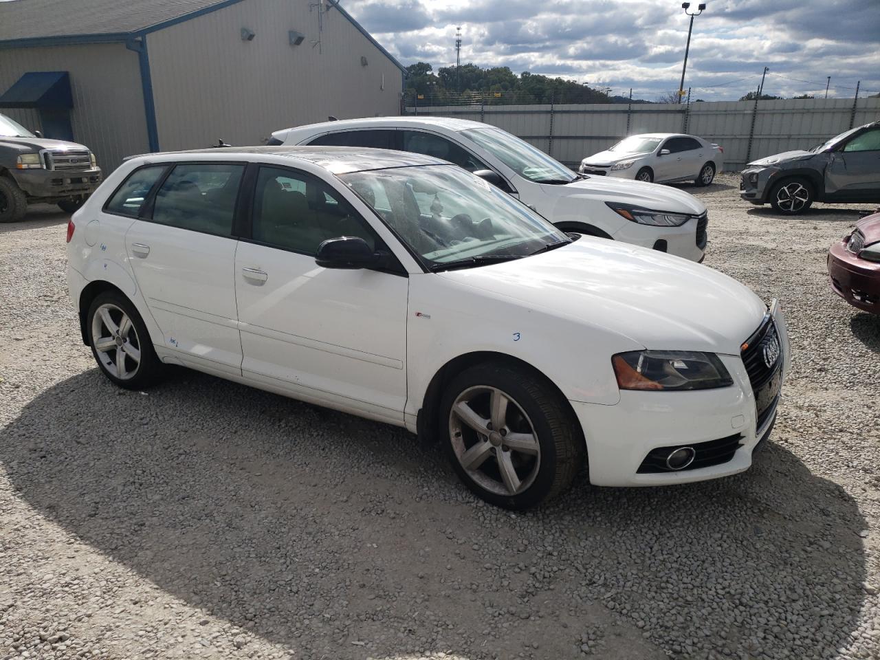 2012 Audi A3 VIN WAUKJAFM9CA127699 Copart auction photo, front end damage thumbnail 4