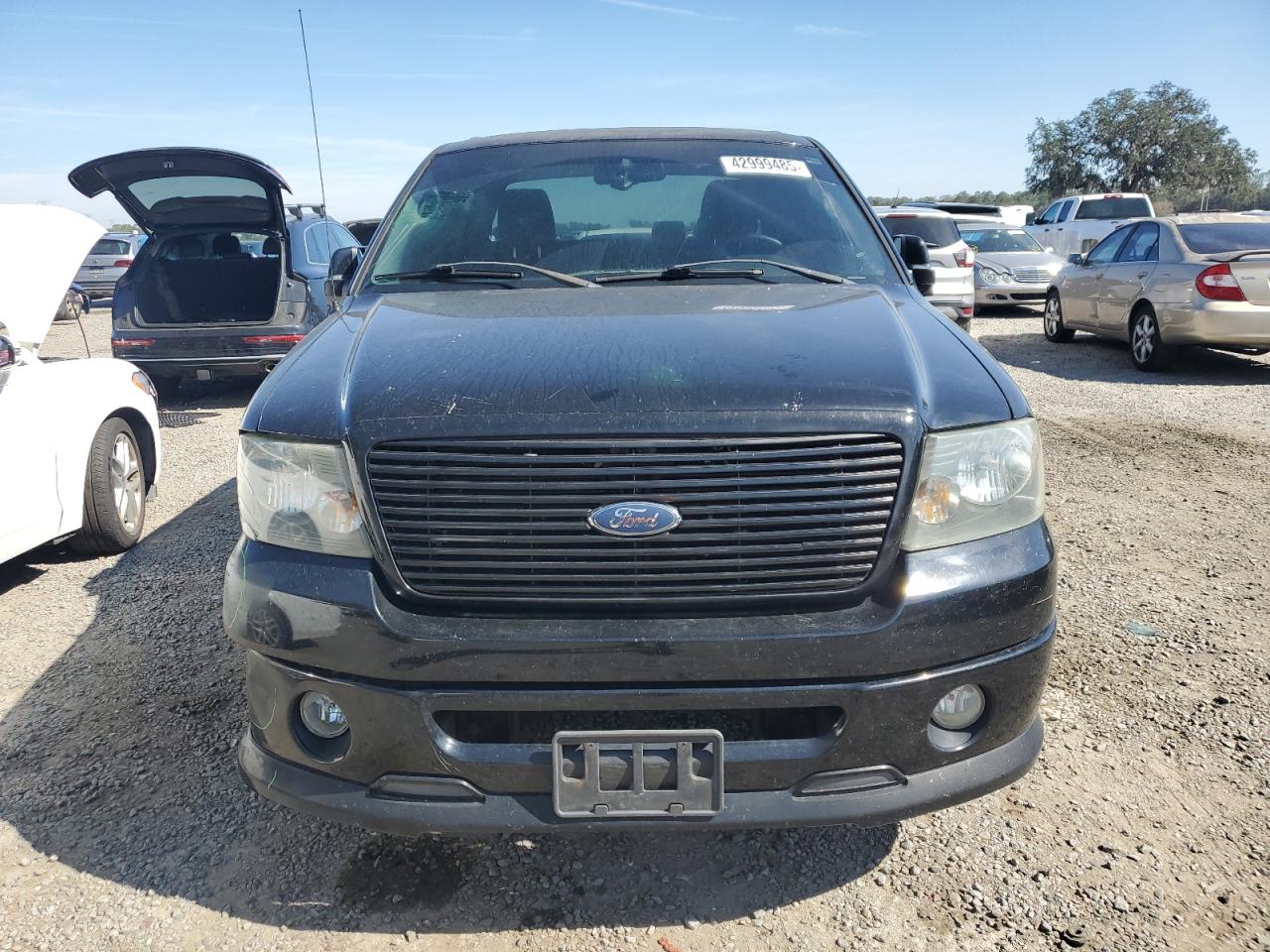 2007 Ford F-150 VIN 1FTRW12W97KC99693 Copart auction photo, front end / side damage thumbnail 5