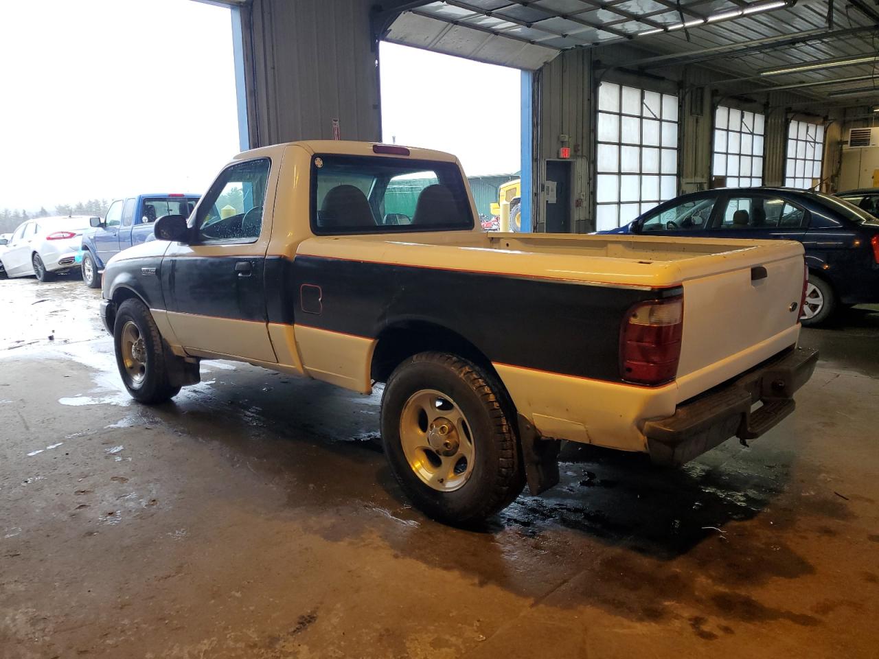 2002 Ford Ranger VIN 1FTYR10U72TA64605 Copart auction photo, front end / minor dent/scratches damage thumbnail 2