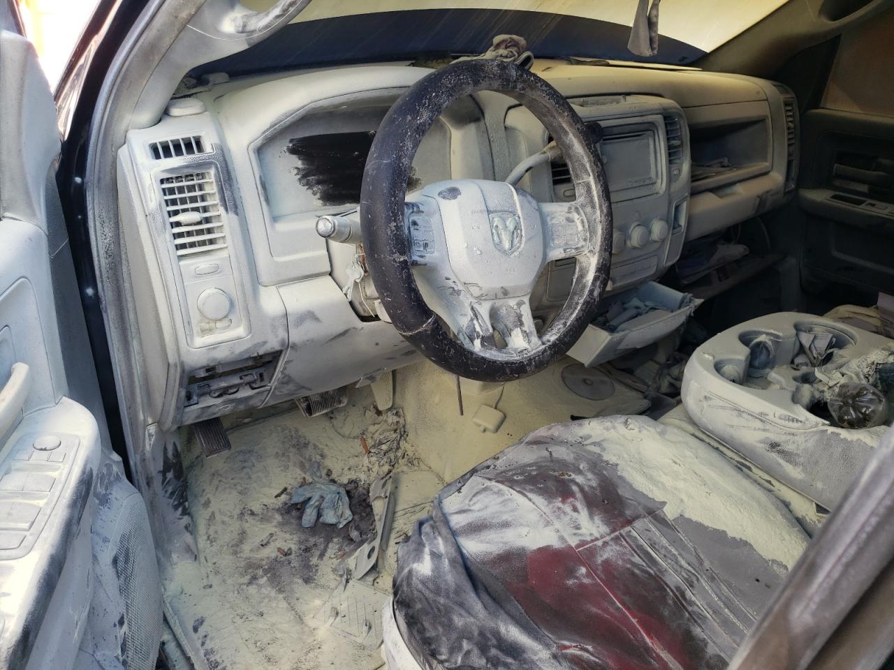 2013 RAM 1500 VIN 1C6RR6KT0DS574431 Copart auction photo, burn - interior damage thumbnail 8