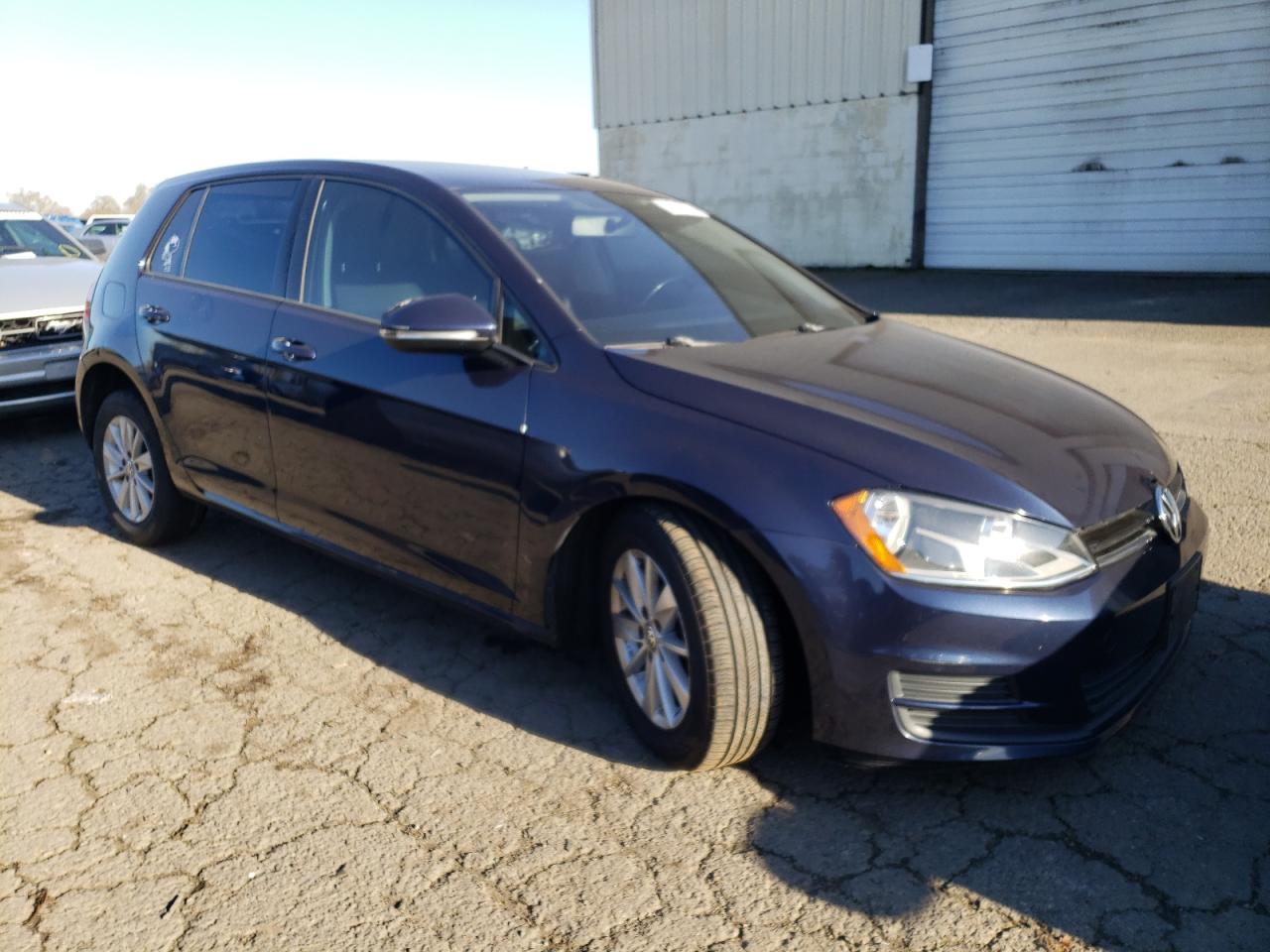 2015 Volkswagen Golf VIN 3VW217AU6FM018232 Copart auction photo, side / undercarriage damage thumbnail 4