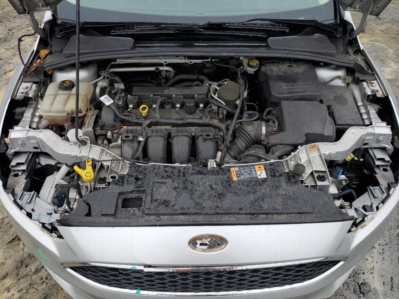 2015 Ford Focus VIN 1FADP3K23FL370420 Copart auction photo, minor dent/scratches damage thumbnail 11