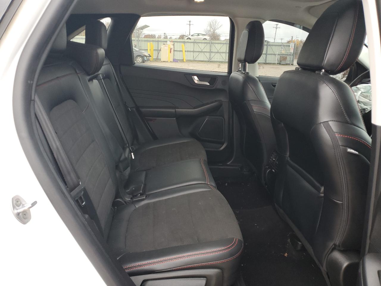 2022 Ford Escape VIN 1FMCU9H97NUB35657 Copart auction photo, front end damage thumbnail 11