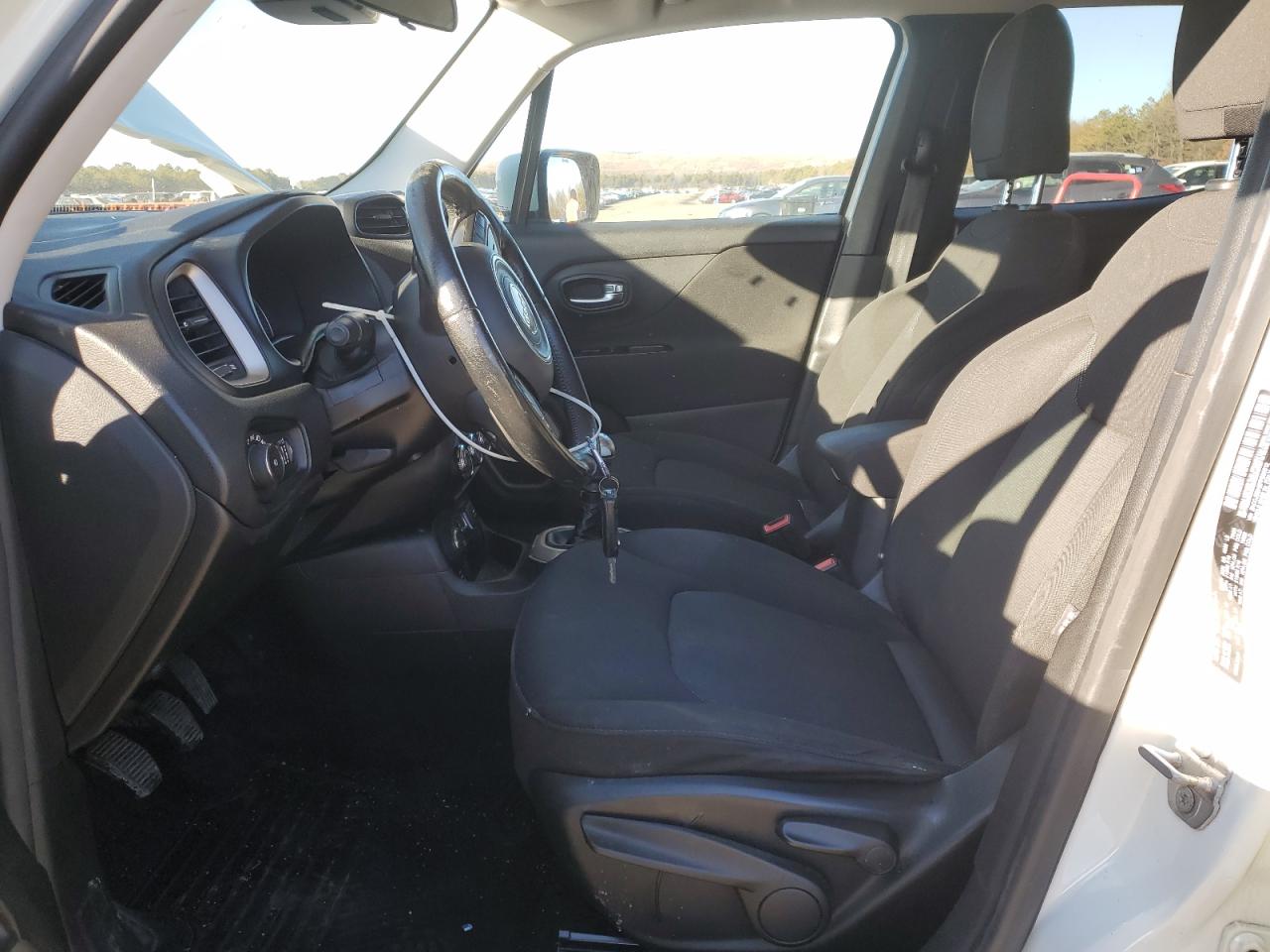2015 Jeep Renegade VIN ZACCJBBH2FPB80612 Copart auction photo, front end / minor dent/scratches damage thumbnail 7