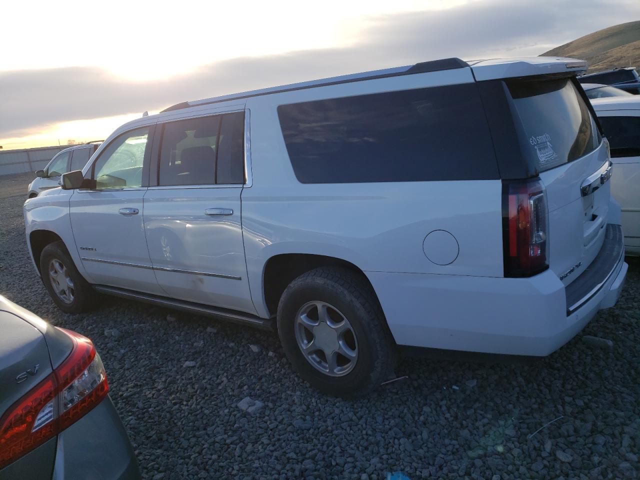 2016 GMC Yukon VIN 1GKS2HKJ1GR304195 Copart auction photo, rear end / undercarriage damage thumbnail 2